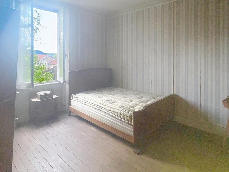 Maison - 204 m² - 8 pièces