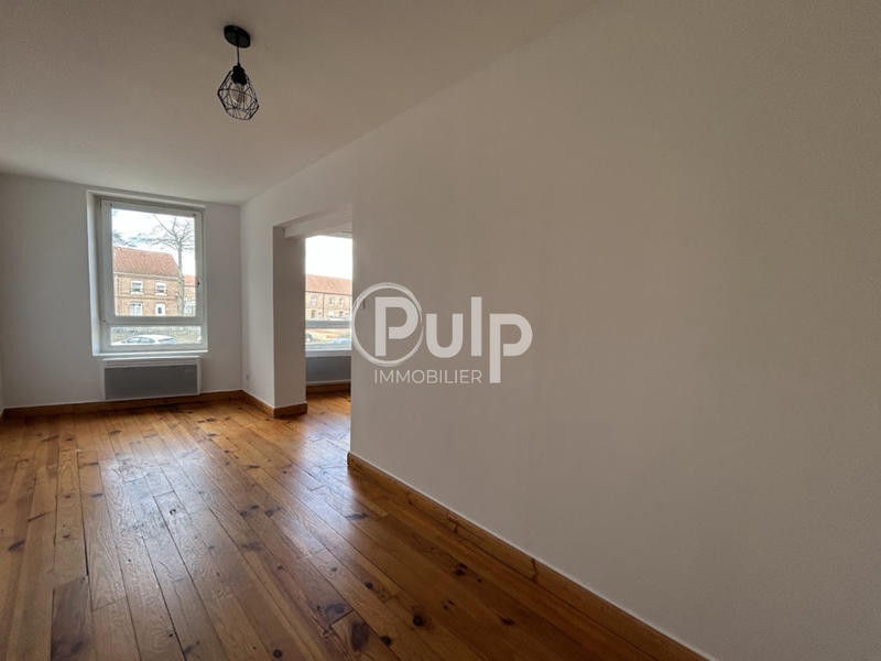 Appartement - 100 m² - 5 pièces