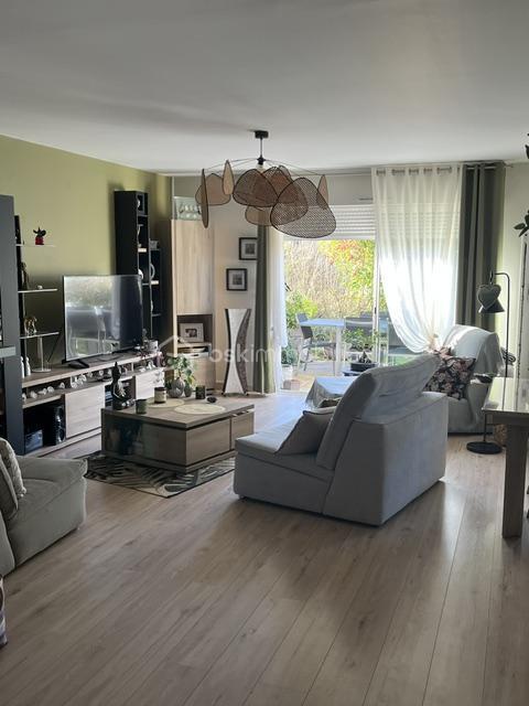 Appartement - 77 m² - 3 pièces