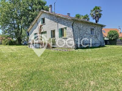 Maison - 100 m² - 5 pièces