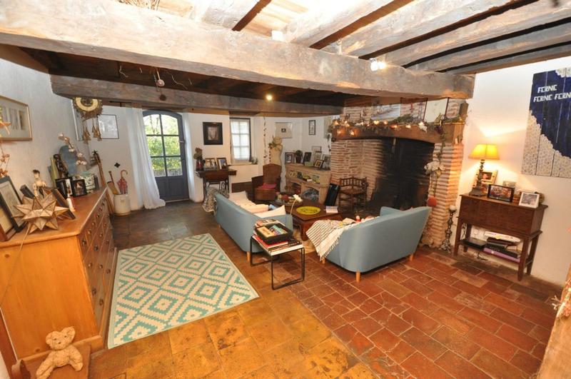 Maison de village - 400 m² - 10 pièces