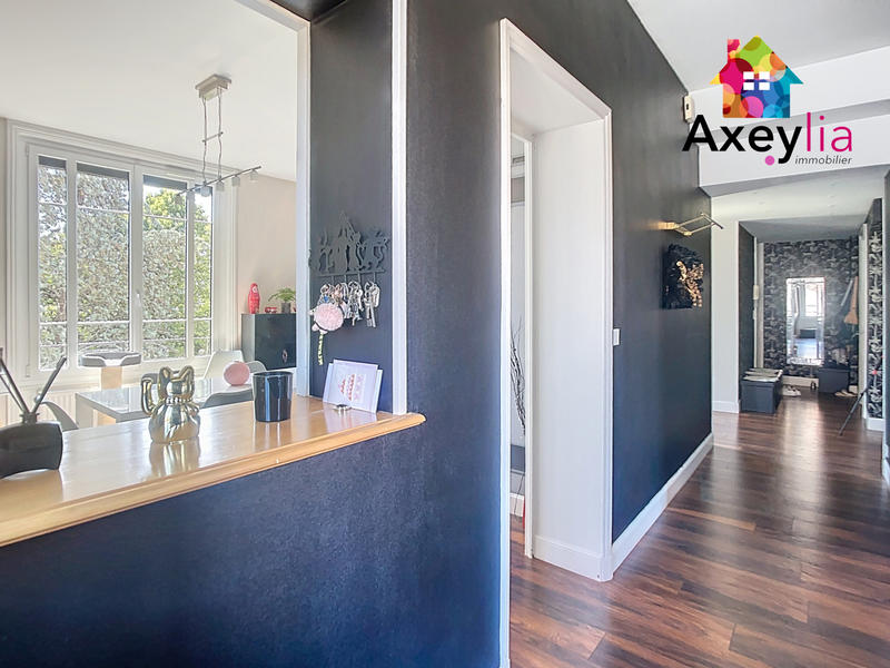 Appartement - 138 m² - 5 pièces