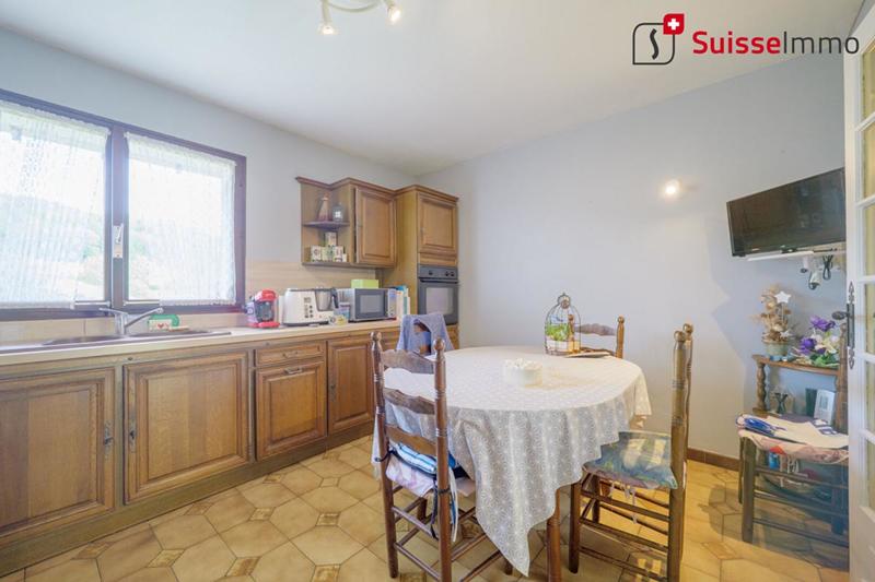 Maison - 190 m² - 8 pièces