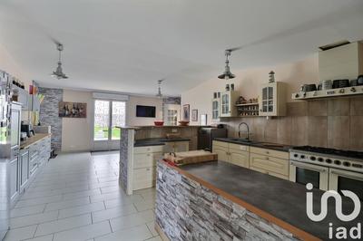 Maison de maîtres - 994 m² - 16 pièces