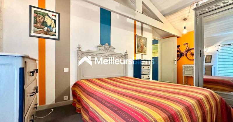 Local d'activité / Entrepôt - 240 m² - 7 pièces