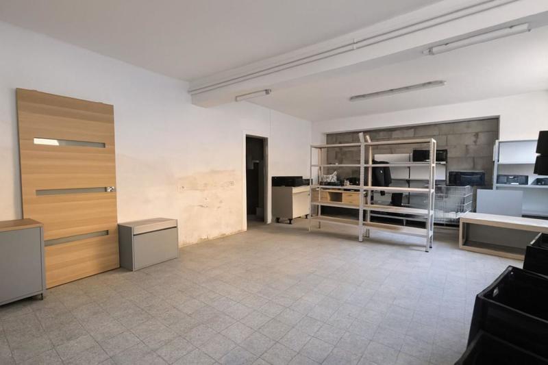 Studio - 75 m² - 2 pièces