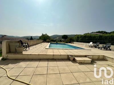 Maison - 123 m² - 4 pièces