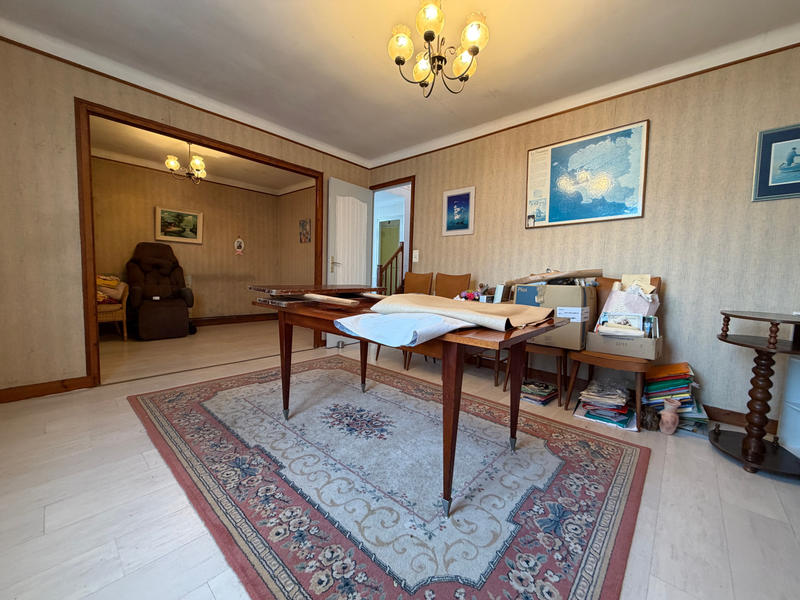 Maison - 104 m² - 6 pièces