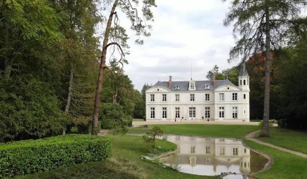 Manoir - 370 m² - 12 pièces