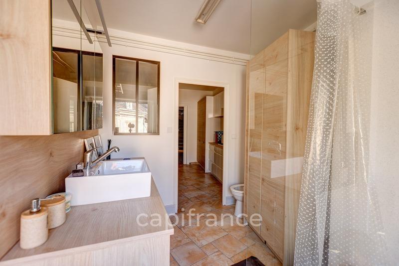 Appartement bourgeois - 124 m² - 5 pièces