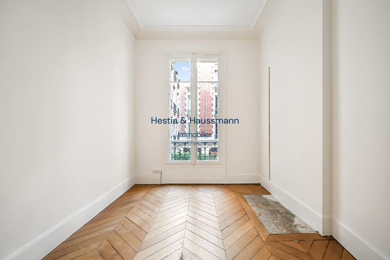 Appartement - 248 m² - 6 pièces