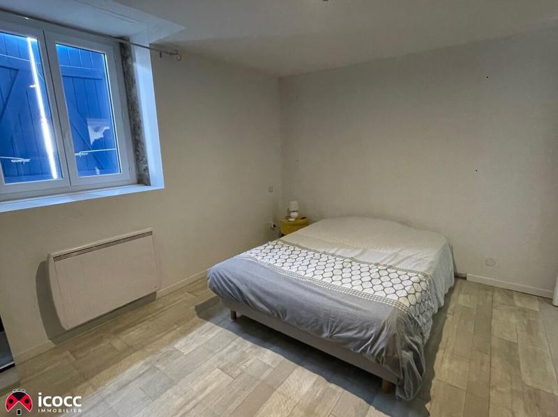 Maison en pierre - 176 m² - 7 pièces