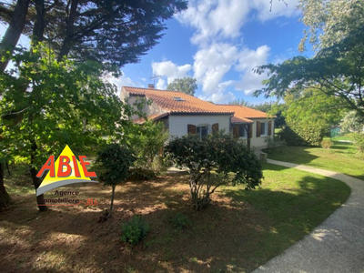 Maison - 110 m² - 5 pièces