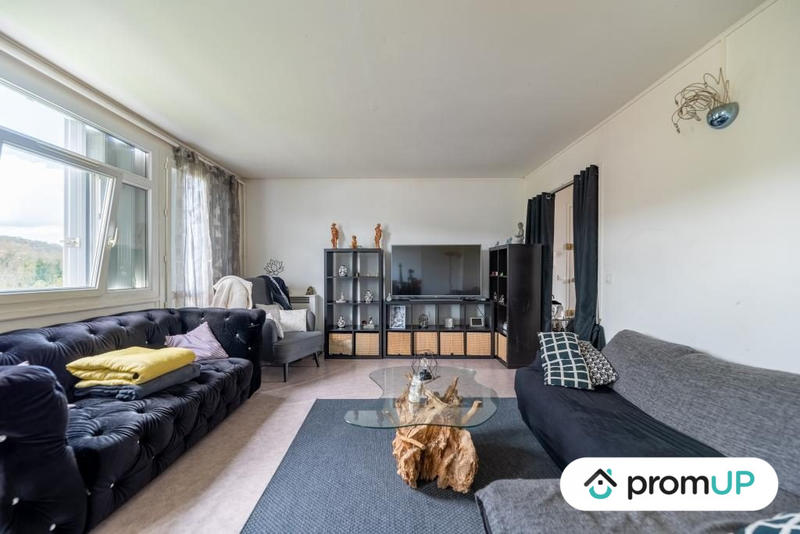 Appartement - 80 m² - 4 pièces