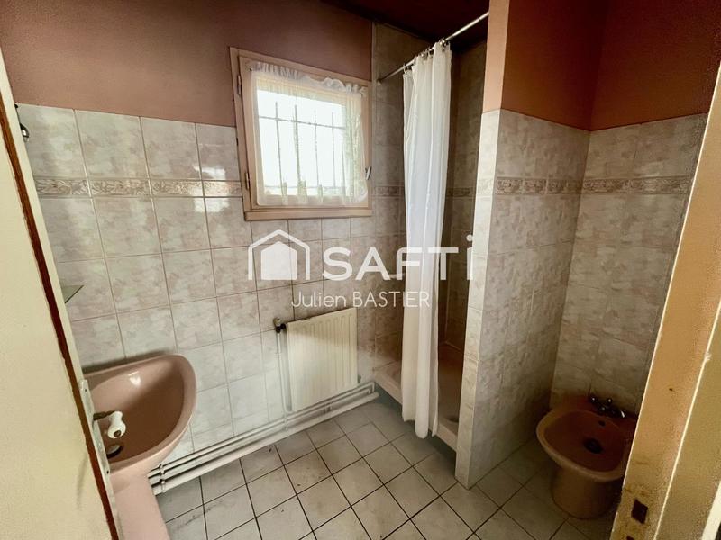 Maison - 180 m² - 6 pièces