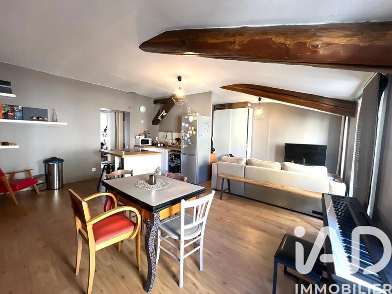 Appartement - 61 m² - 2 pièces