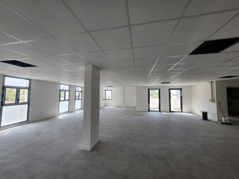 Bureau - 445 m² - 5 pièces