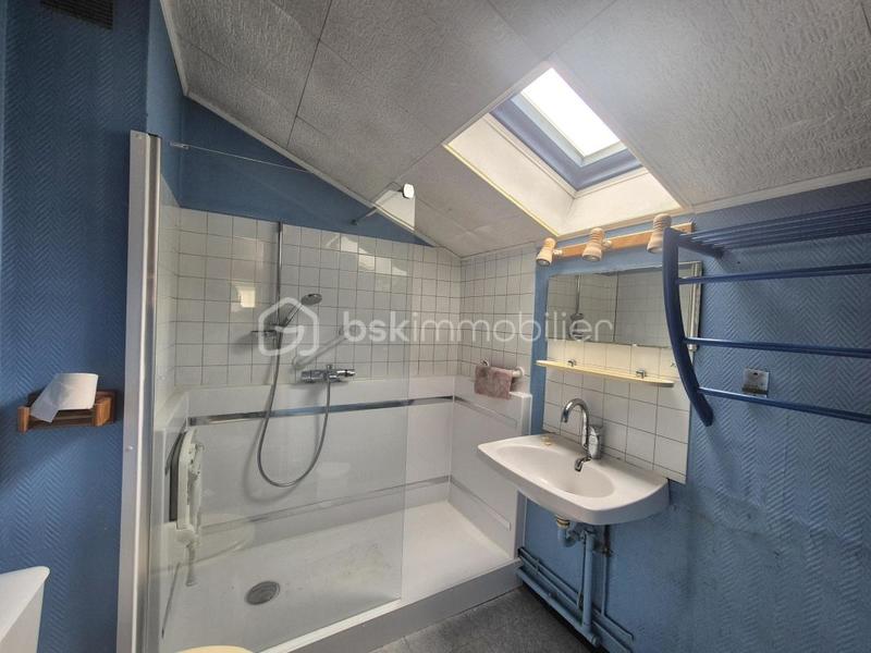 Maison - 97 m² - 5 pièces