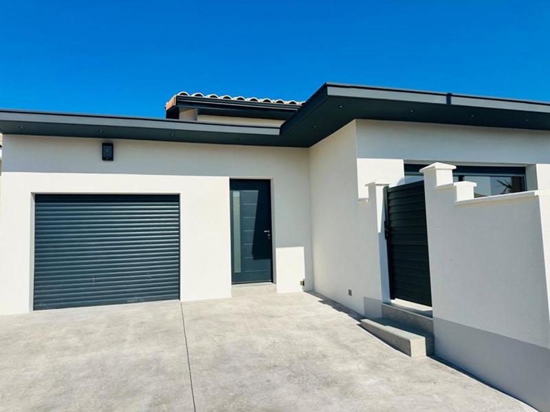 Maison - 95 m² - 4 pièces