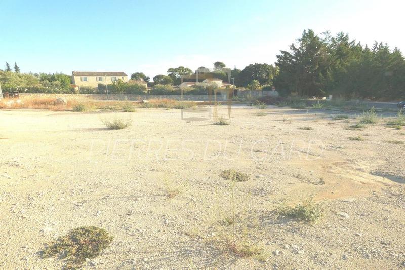 Terrain constructible - 897 m²