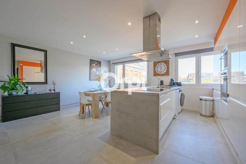 Appartement - 64 m² - 3 pièces