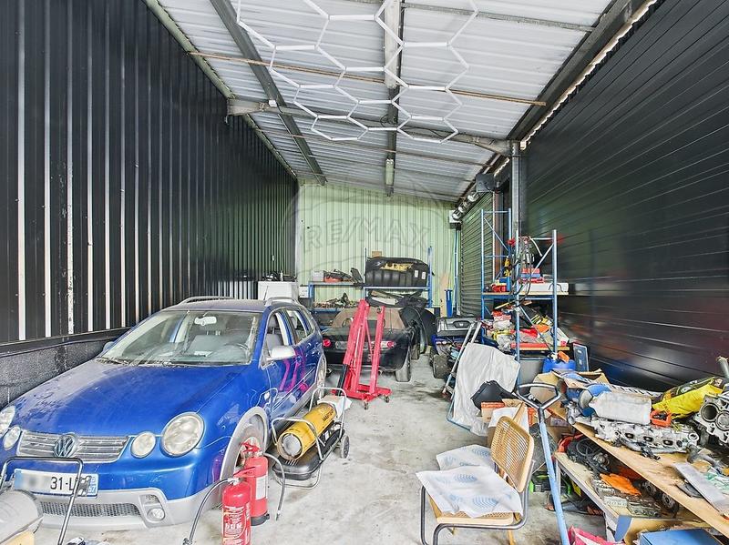 Magasins - 475 m² - 1 pièce