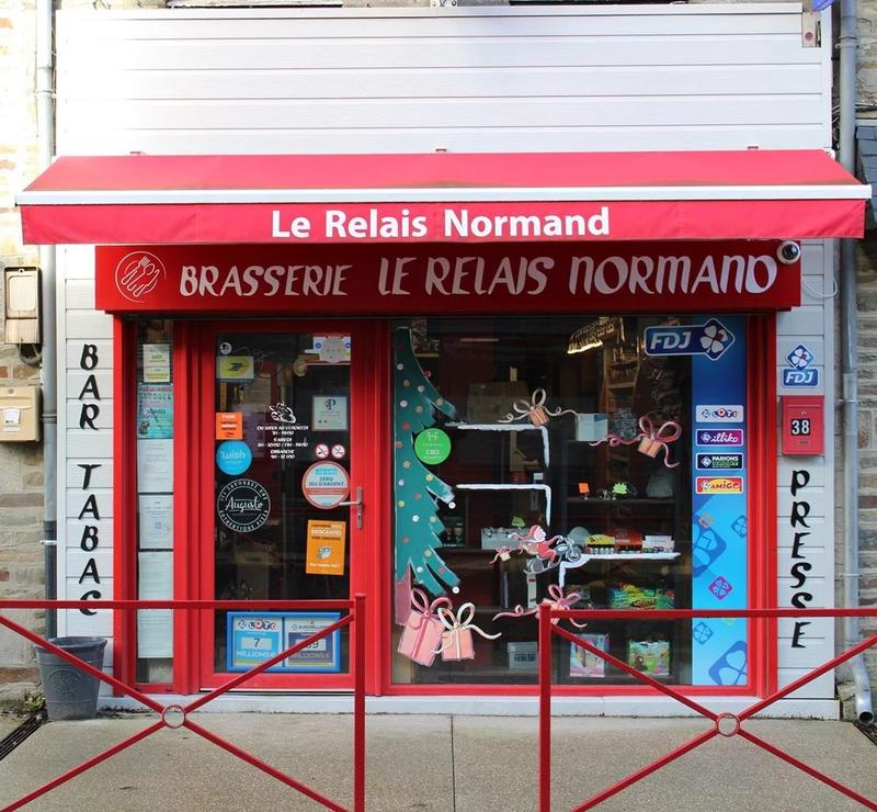 Local commercial - 219 m² - 8 pièces