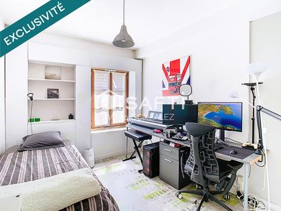 Maison - 180 m² - 8 pièces