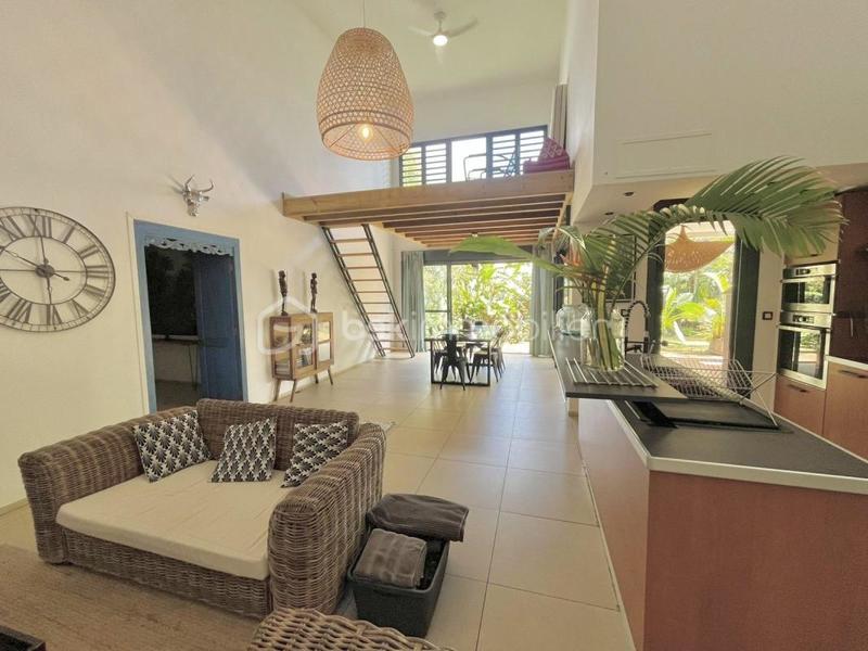 Villa - 143 m² - 5 pièces