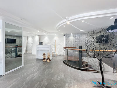 Fonds de commerce - Local commercial - 105 m²