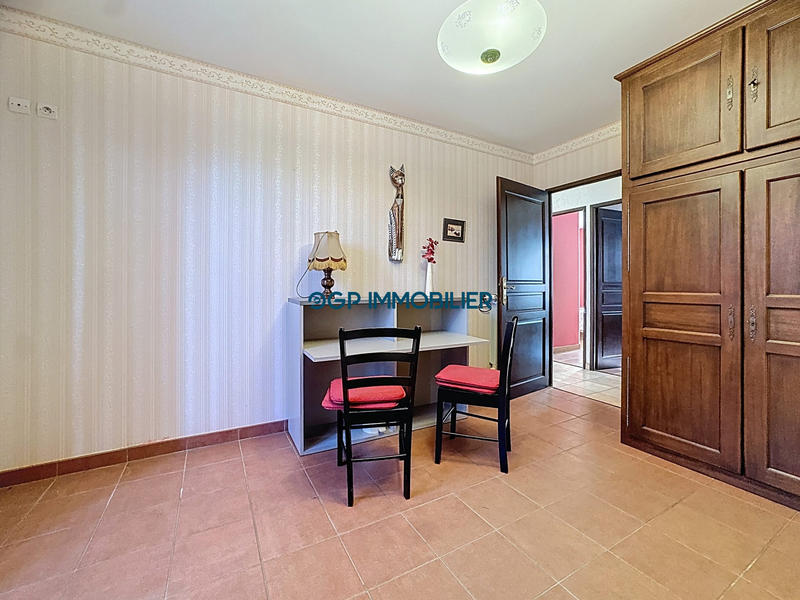 Maison traditionnelle - 150 m² - 4 pièces