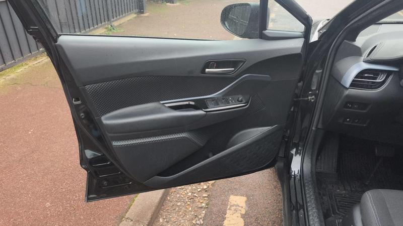 Toyota c-Hr 1.8 Vvt-i 122 Hybrid Cvt Collection