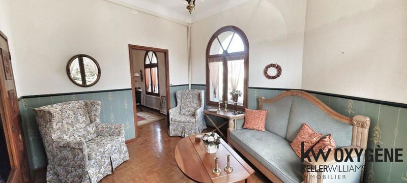 Maison de maîtres - 180 m² - 8 pièces