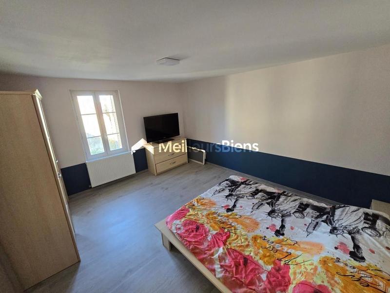 Maison - 206 m² - 7 pièces