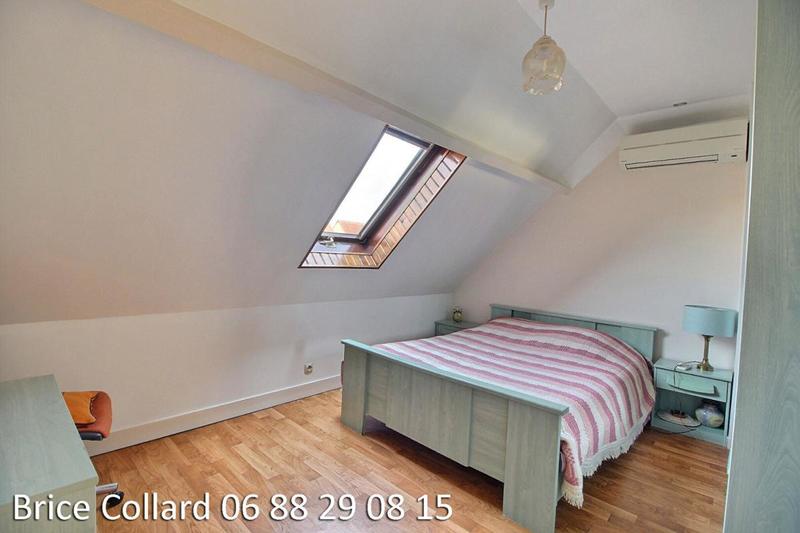 Maison - 92 m² - 6 pièces