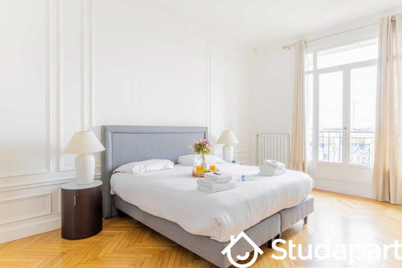 Appartement - 212 m² - 5 pièces