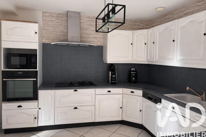 Maison - 163 m² - 6 pièces