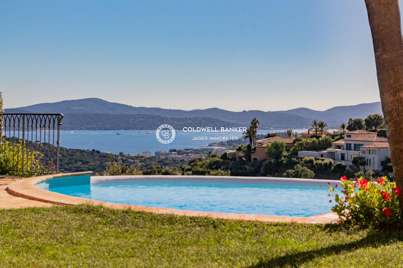 Maison - 200 m² - 5 pièces