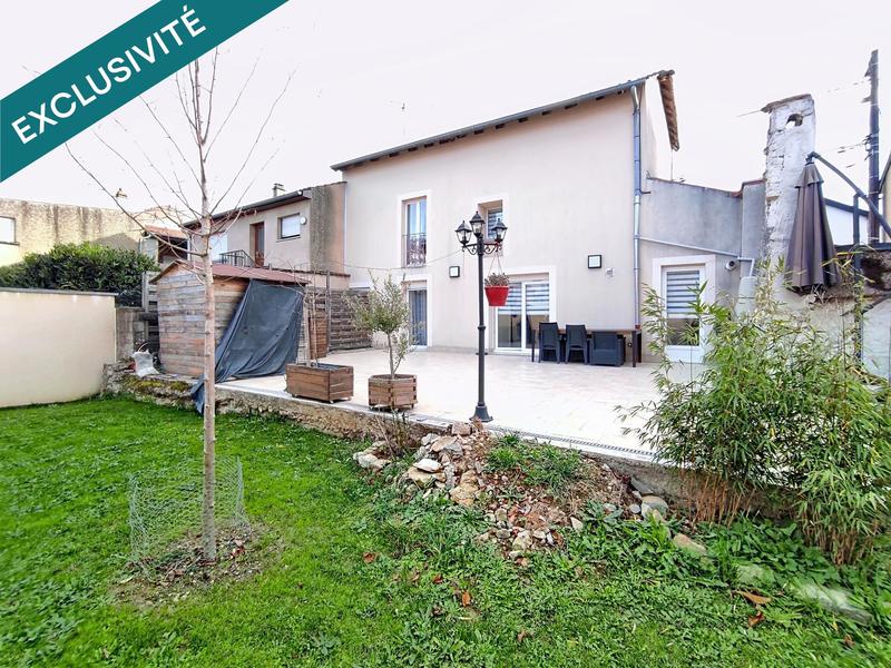 Maison - 135 m² - 6 pièces