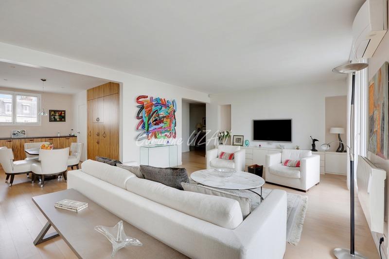 Appartement bourgeois - 174 m² - 6 pièces