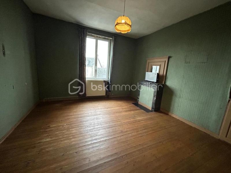 Demeure - 210 m² - 11 pièces