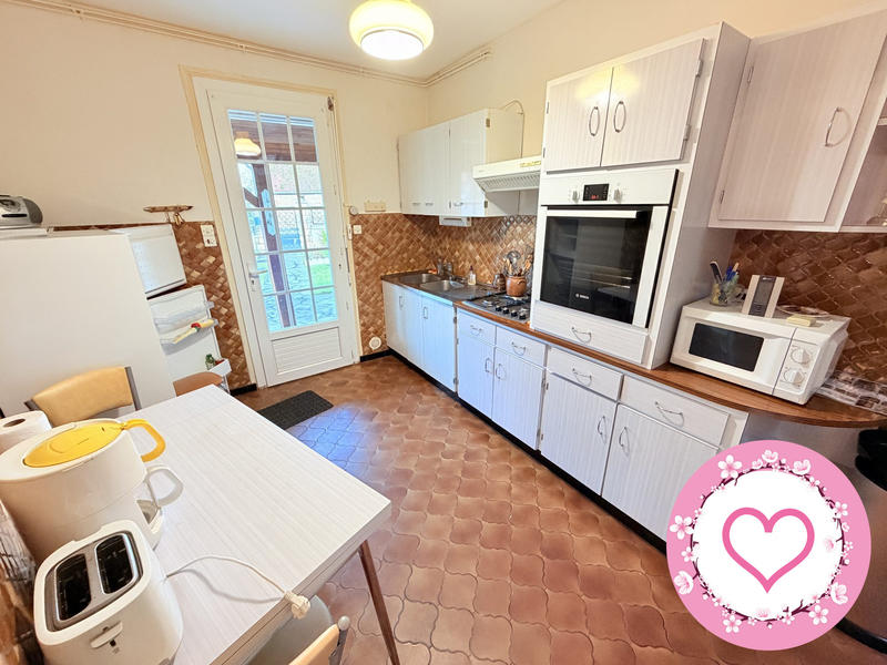 Maison - 96 m² - 4 pièces