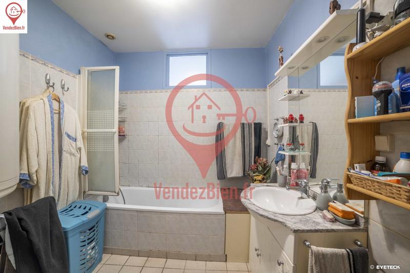 Maison - 110 m² - 5 pièces