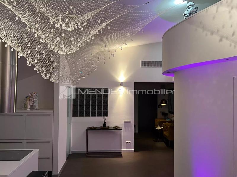 Appartement - 106 m² - 3 pièces