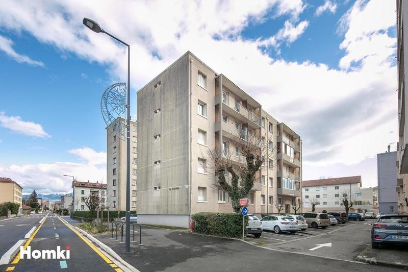 Appartement - 63 m² - 4 pièces