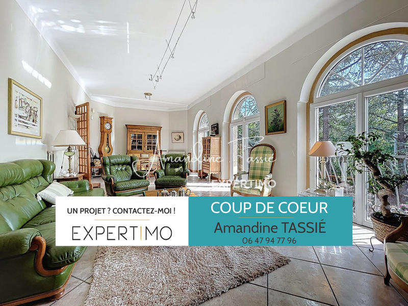 Maison - 202 m² - 7 pièces