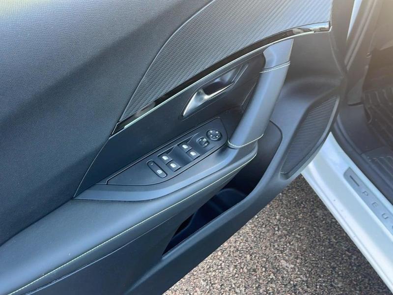 Peugeot 2008 BlueHDi 130 s&amp;S Eat8 Gt