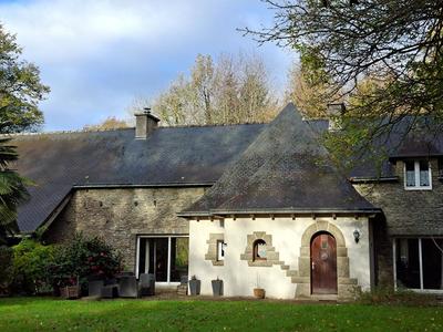 Propriété - 7 pièces