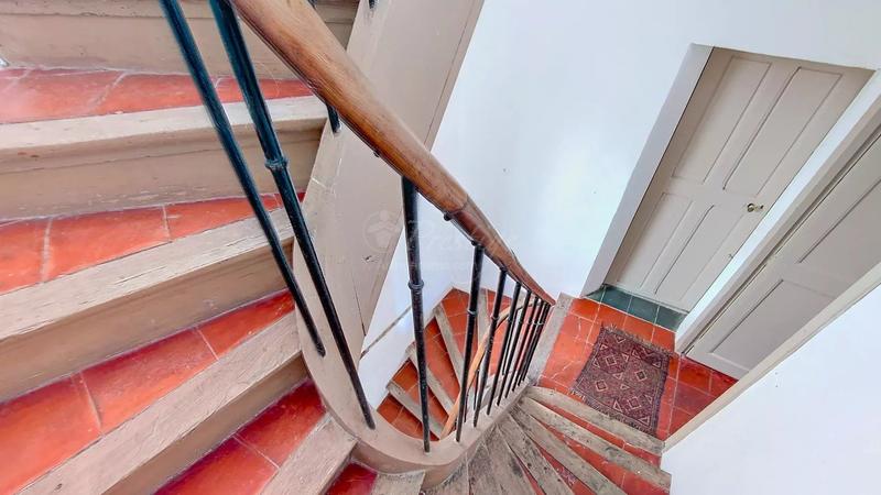 Maison - 142 m² - 8 pièces