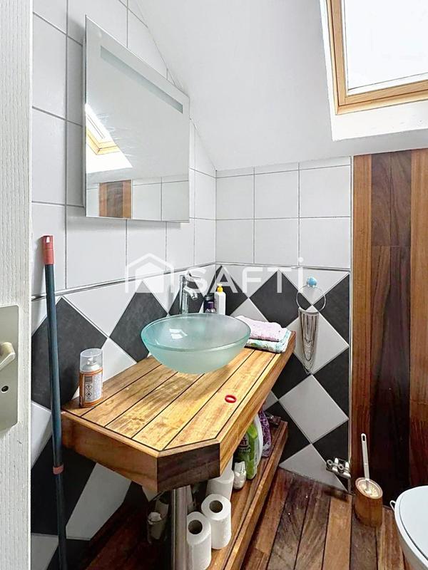 Maison - 109 m² - 6 pièces